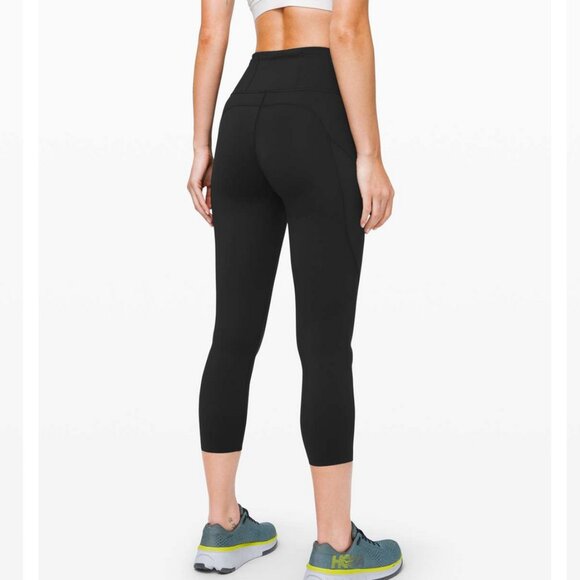Lululemon Fast and Free High-Rise Crop Black 4 - Picture 4 of 9